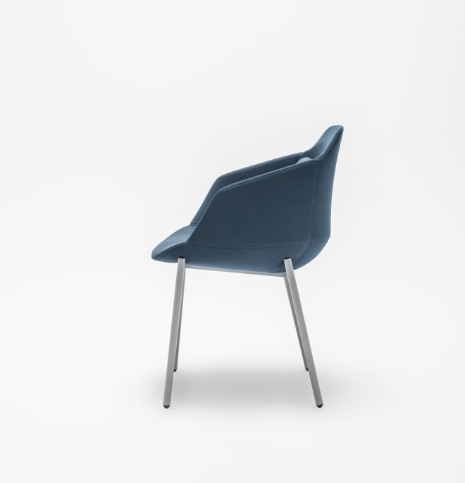 Ultra metal leg chair in blue